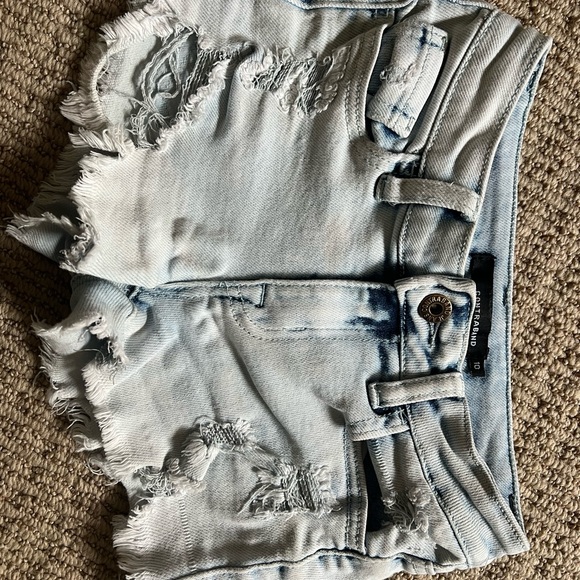 Girls Jean shorts (4) & skirt - Picture 10 of 11